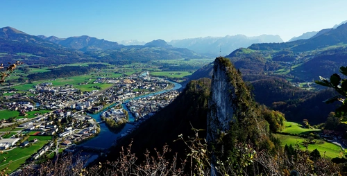 Австрия,горы, реки, дома, долина Альп, зелёные, голубые